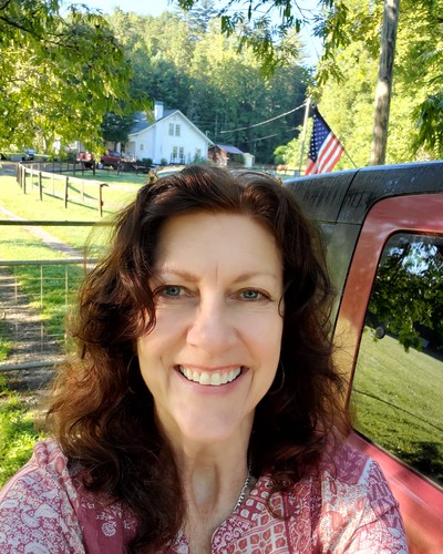 Deborah Burns profile picture