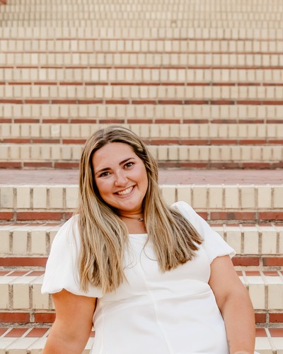 Madi White avatar