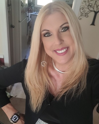 Diane Labat profile picture