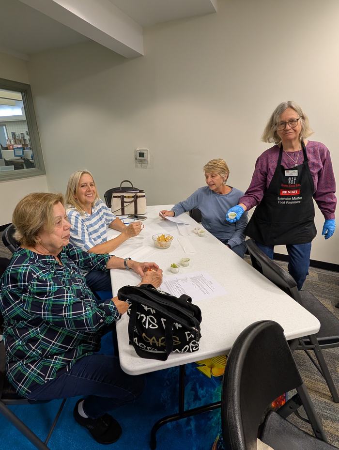 Homemade salsa recipes and participants attending the class