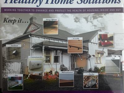 House labeled "Healthy Home Solutions" with feature callouts; extensionhealthyhomes.org