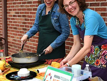 women cooking