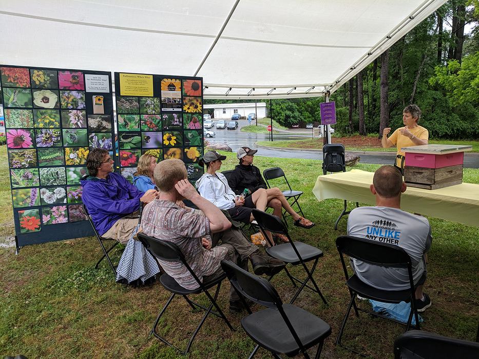 Beekeeper Lori Hawkins did a talk about beekeeping. 
