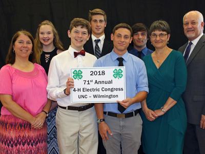 Pictures of 4-H Delegation