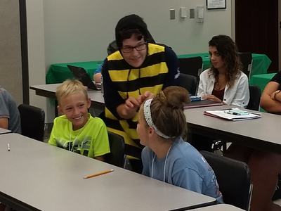Union County Master Gardener Volunteers teaching 4H summer camp kids