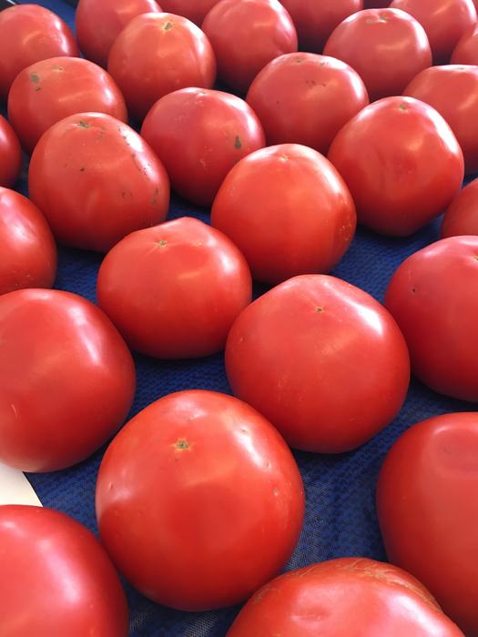 Tomatoes at farmers market