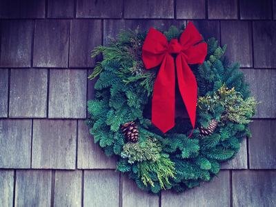wreath on barn