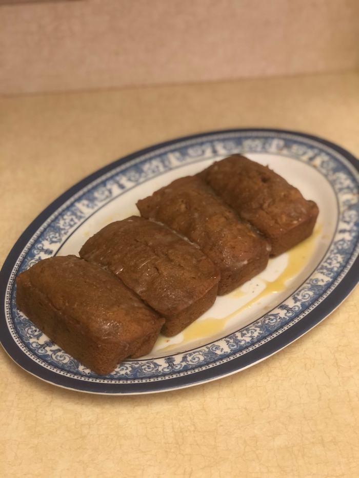 Lilah's Applesauce Cake