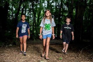 4-Hers walking
