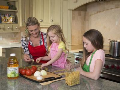 kids cooking in the kitchen