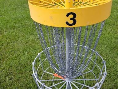 disc golf basket