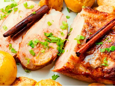 Sliced Pork with Cooked Apples