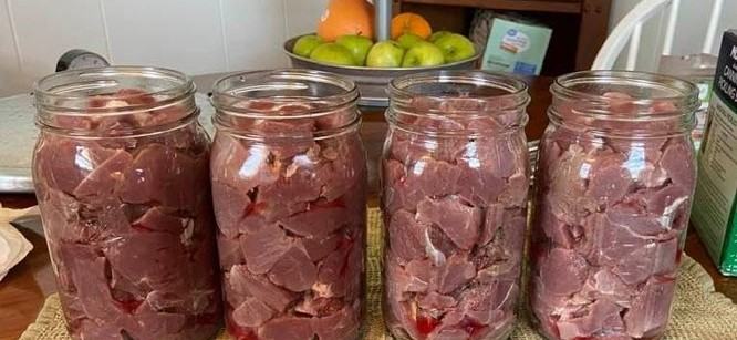 Venison_filled jars2