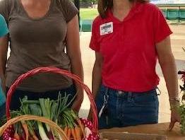 Hannah Bundy and Tracy Davis