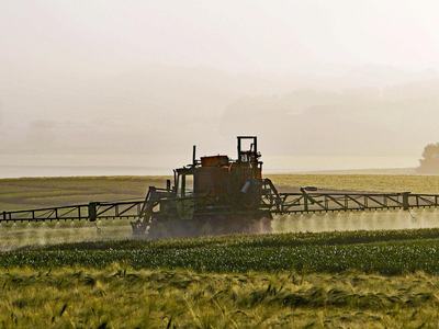 Spraying