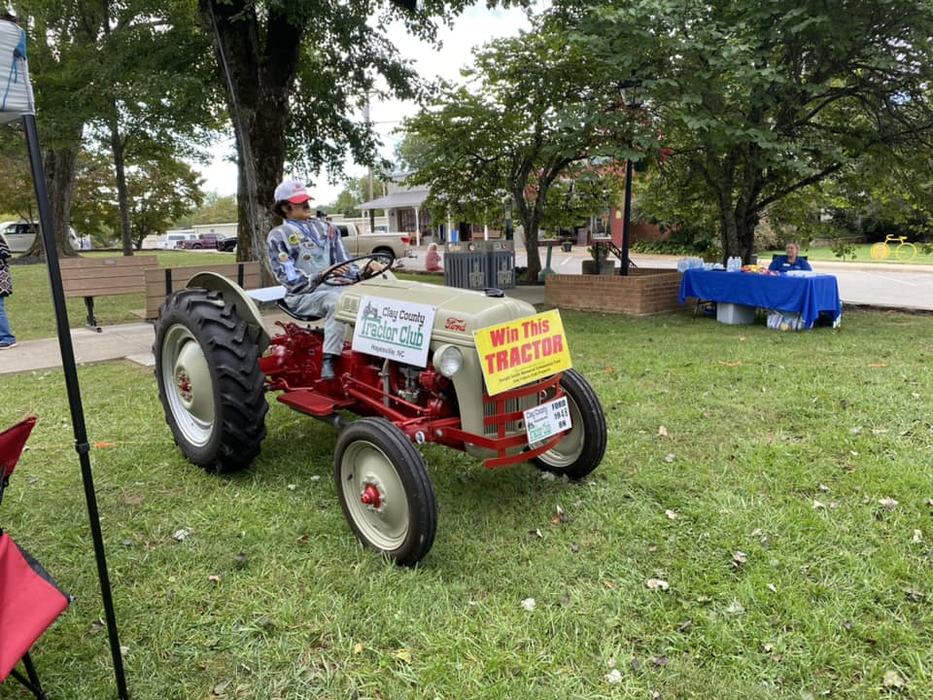 tractor contest