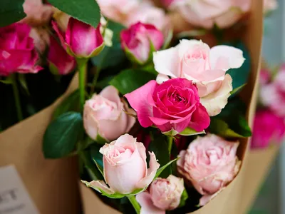 Bouquet of Flowers, Valentines Day Gifts for Girlfriend, Valentines Day Gifts for Boyfriend, Valentines Day Gifts for Friends, Valentines Day Gifts for Friend Who Likes to Garden