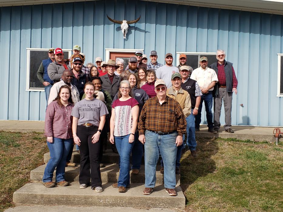 2023 Beef Bus Tour Group Photo