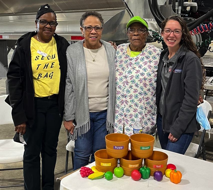 Extension Master Food Volunteers with FCS agent Rachel Ezzell