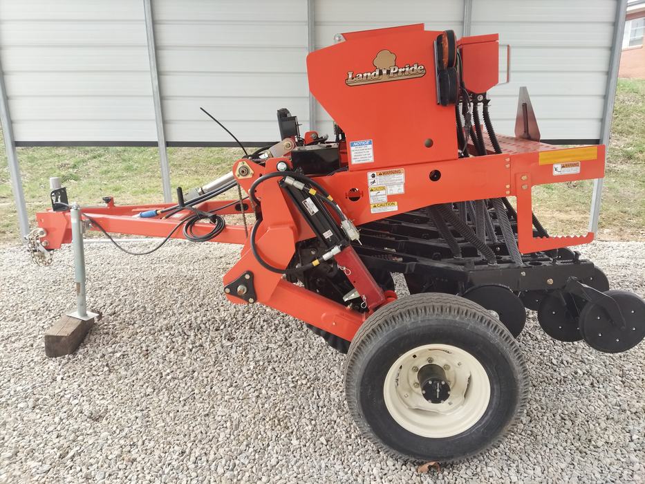 Grain/Grass Seeder and No-Till Drill Available to Rent - Franklin
