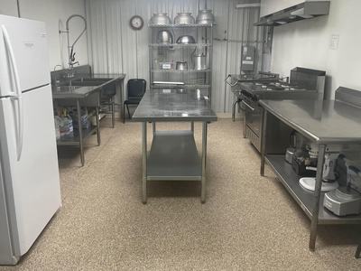 A kitchen with clean shelves.