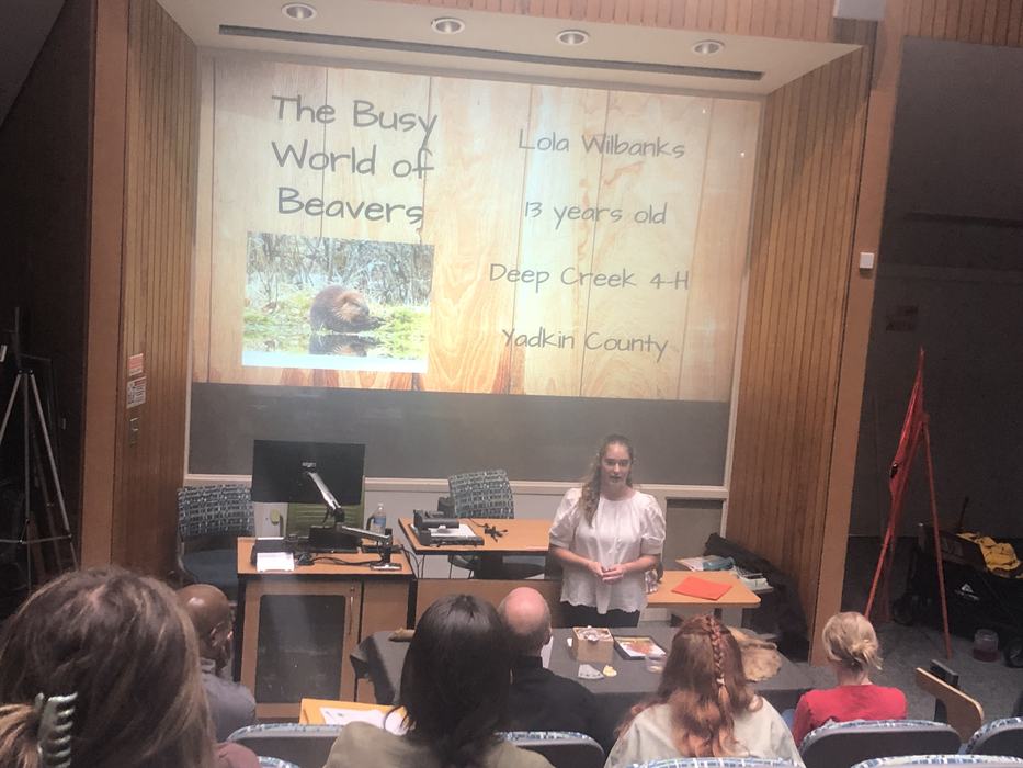 Lola Wilbanks presenting.