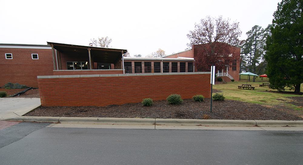 "Before" photo of one of the front beds in 2008. 