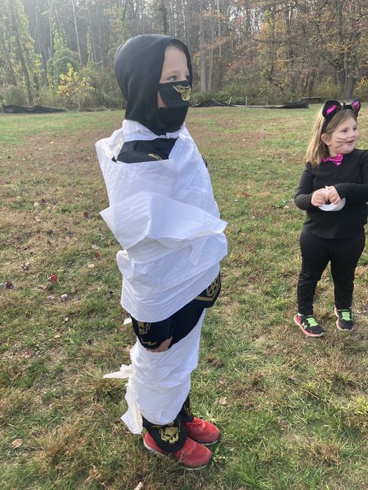 Two 4-Hers enjoy some Halloween Fun in costume 