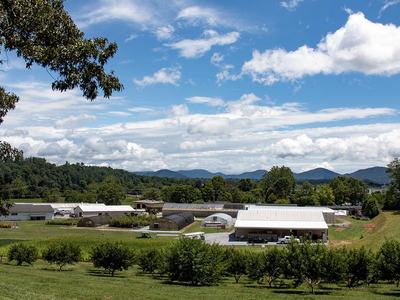 NC State Extension Mountain Horticulture Crops Research and Extension Center (MHCREC) research station helps growers in the North Carolina mountains