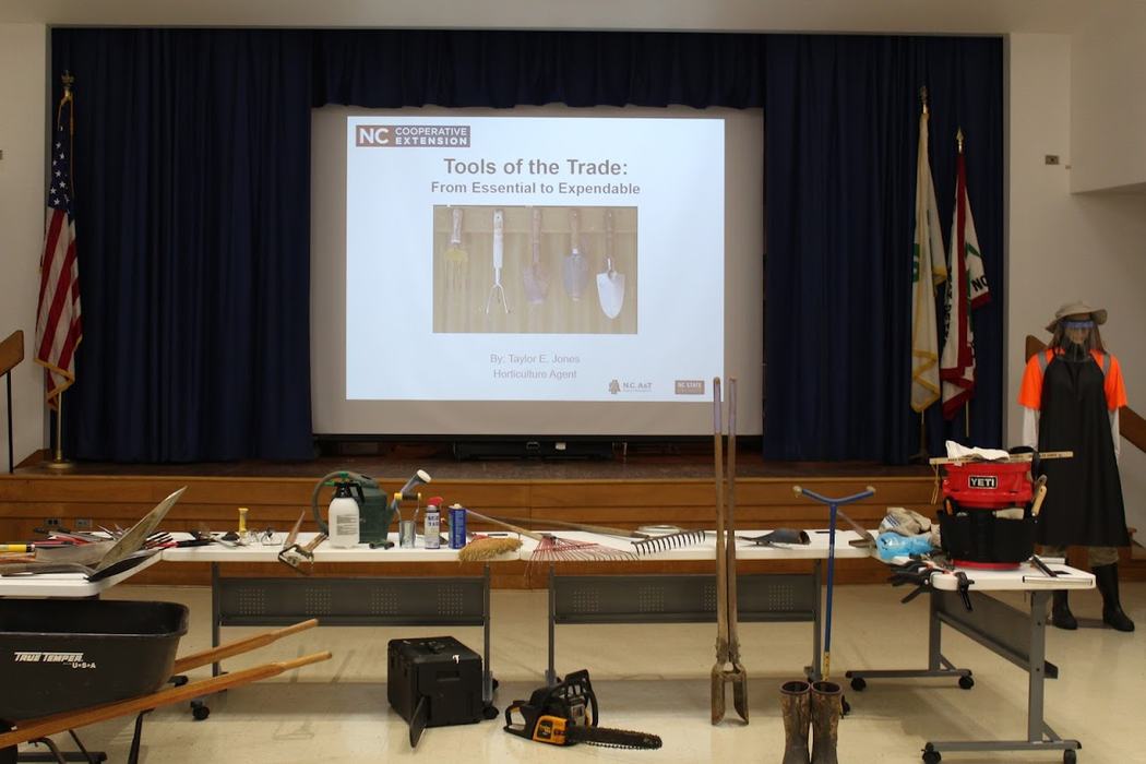 A presentation of gardening tools.