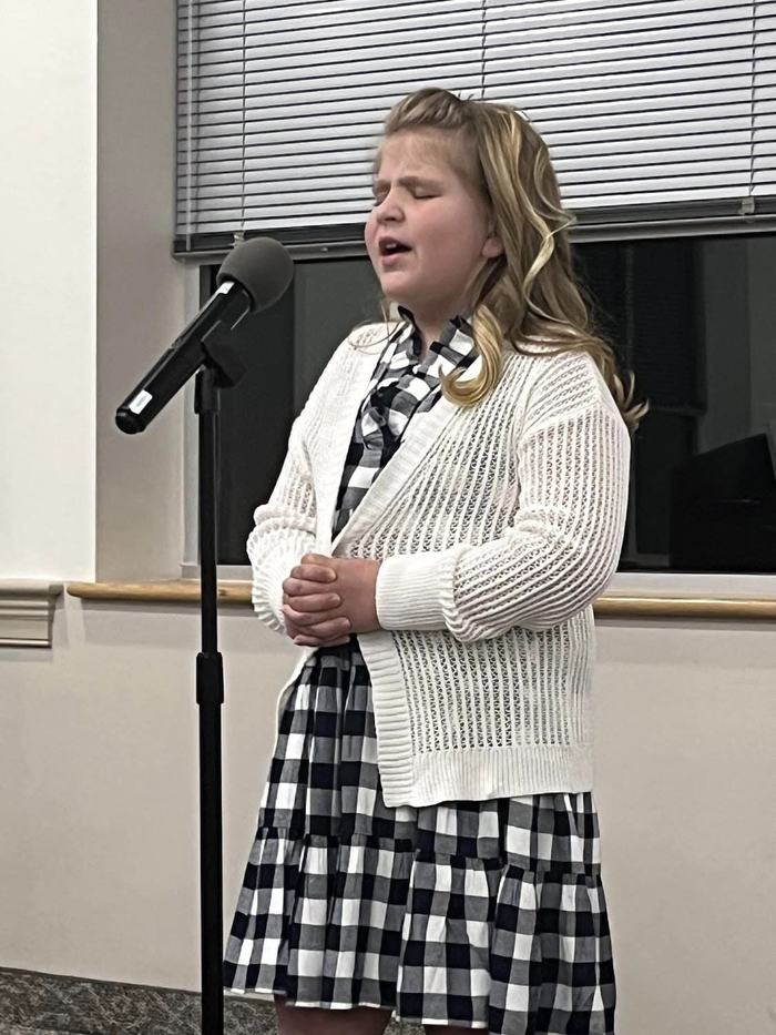 Katherine Swaim sing at the 4-H Talent Show