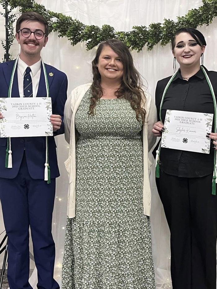 Graduating 4-H Seniors Bryson Helton and Skylar Kimmer
