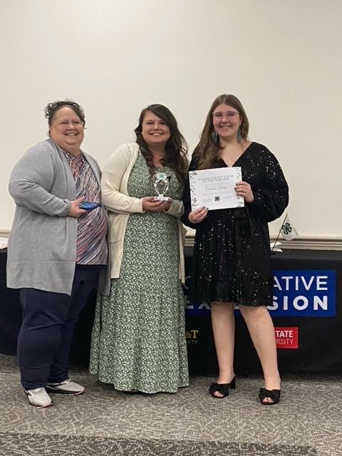 Rebekah Crouse winning 4-H'er of the Year