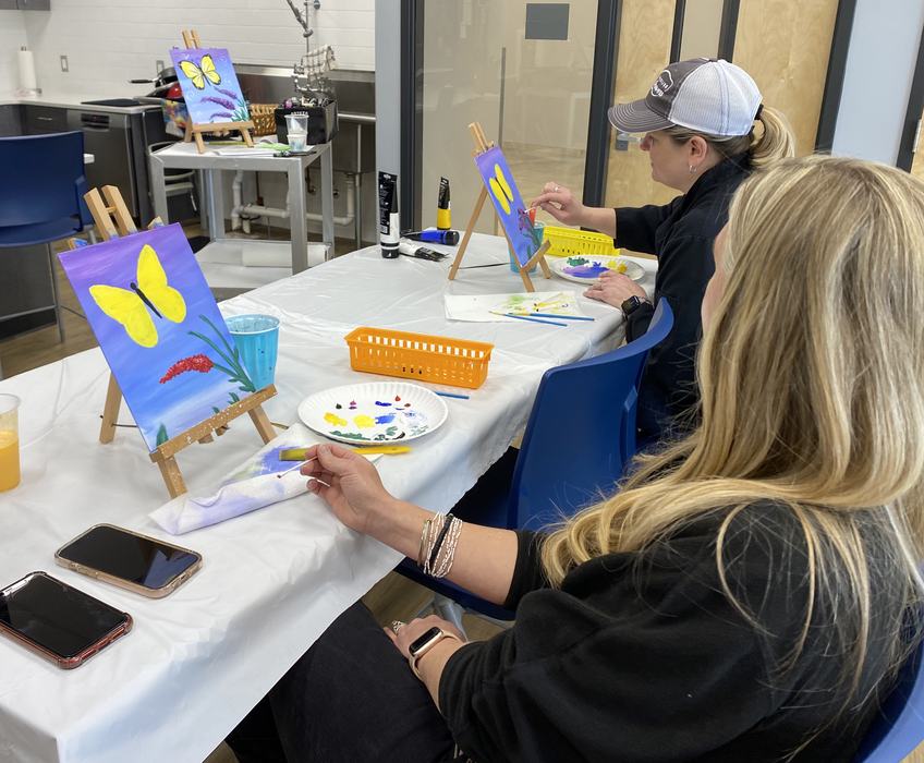Team painting 
