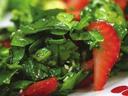 image of strawberry and spinach salad