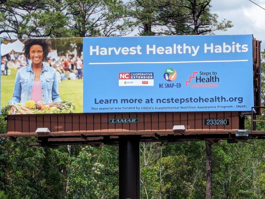 photo of the Harvest Healthy Habits billboard