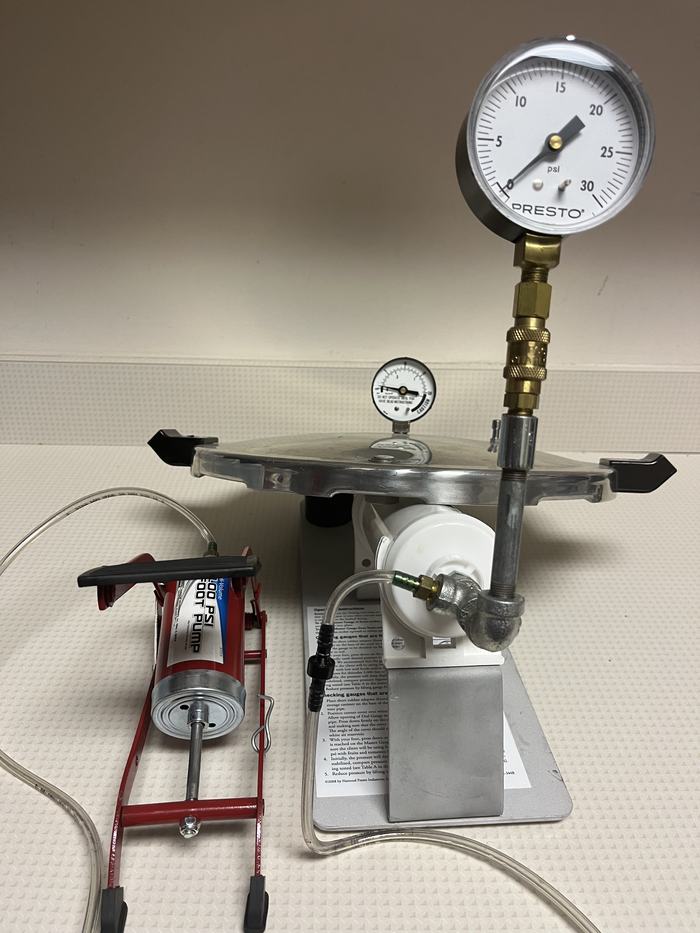 Pressure gauge testing setup.