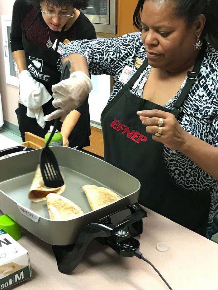 Della cooking