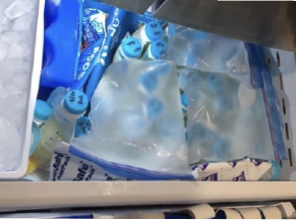keeping bottles of milk and juicecold with ice and freezer packs