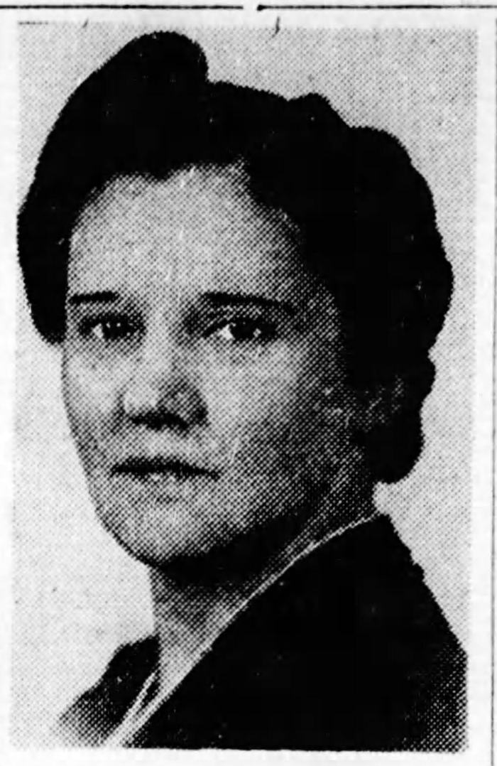 Black and white photo of Mamie Sue Evans, Home Demonstration Agent for Buncombe County, NC in the 1940s. 