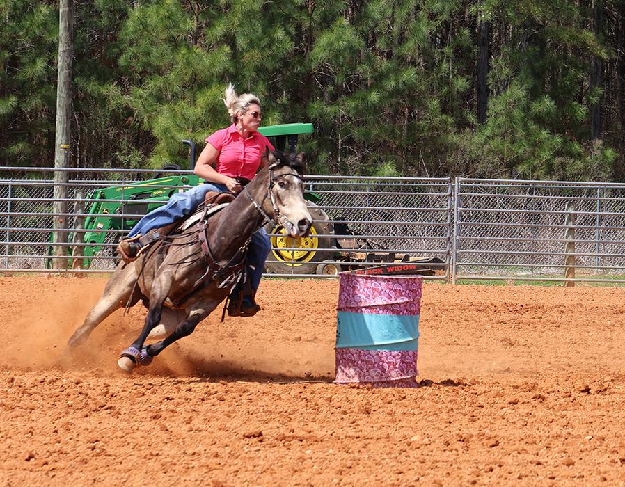 Barrel racing