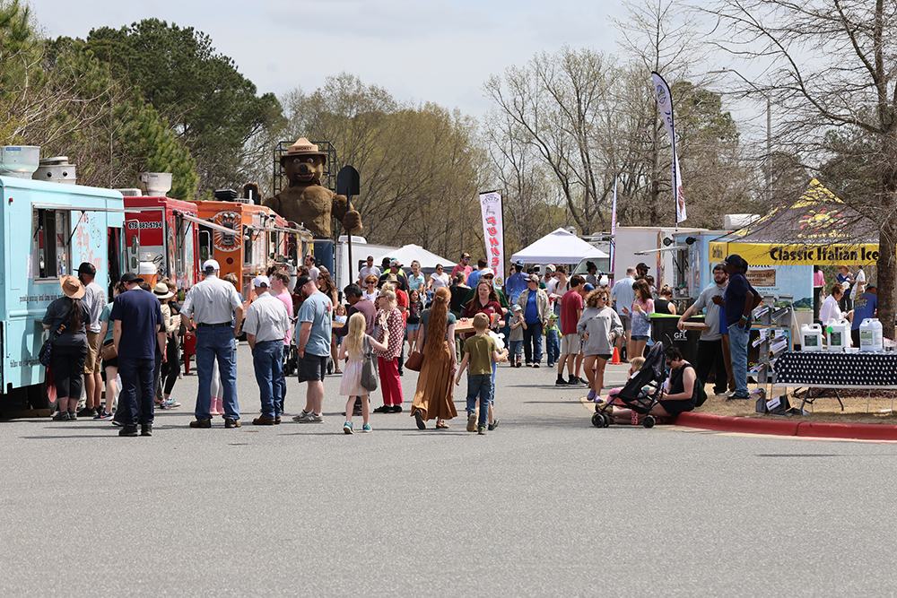 The food trucks were a popular gathering spot!