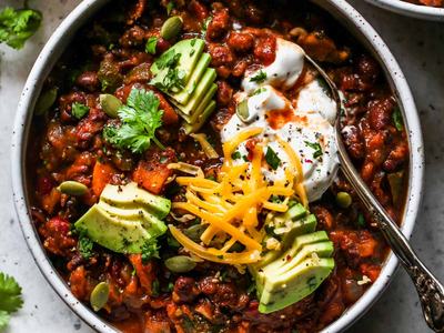 Easy Slow Cooker Sweet Potato Chili with Beans