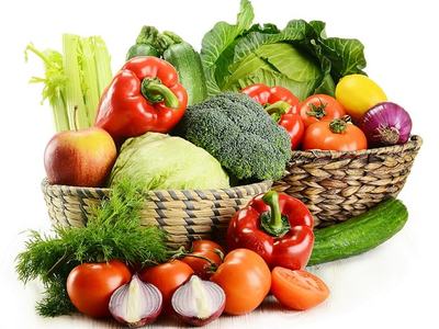Fresh vegetables in a basket.