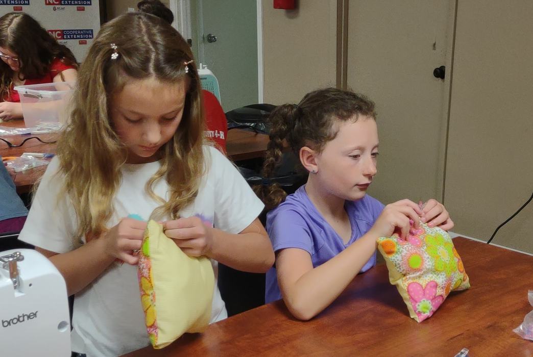 width="190" height="130"