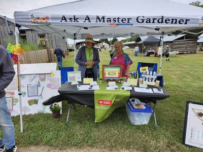 Ask a Master Gardener Volunteers