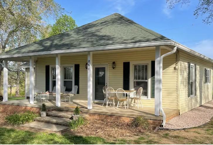 A farmhouse ready for agritourism.
