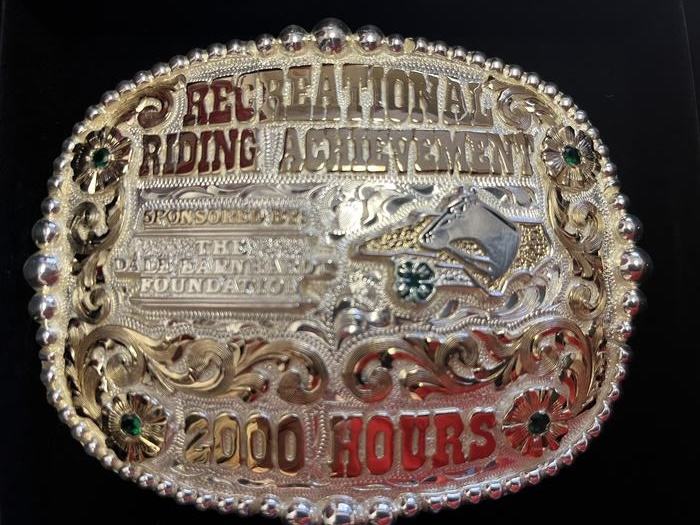 Recreational Riding Achievement 2000 Hours belt buckle.