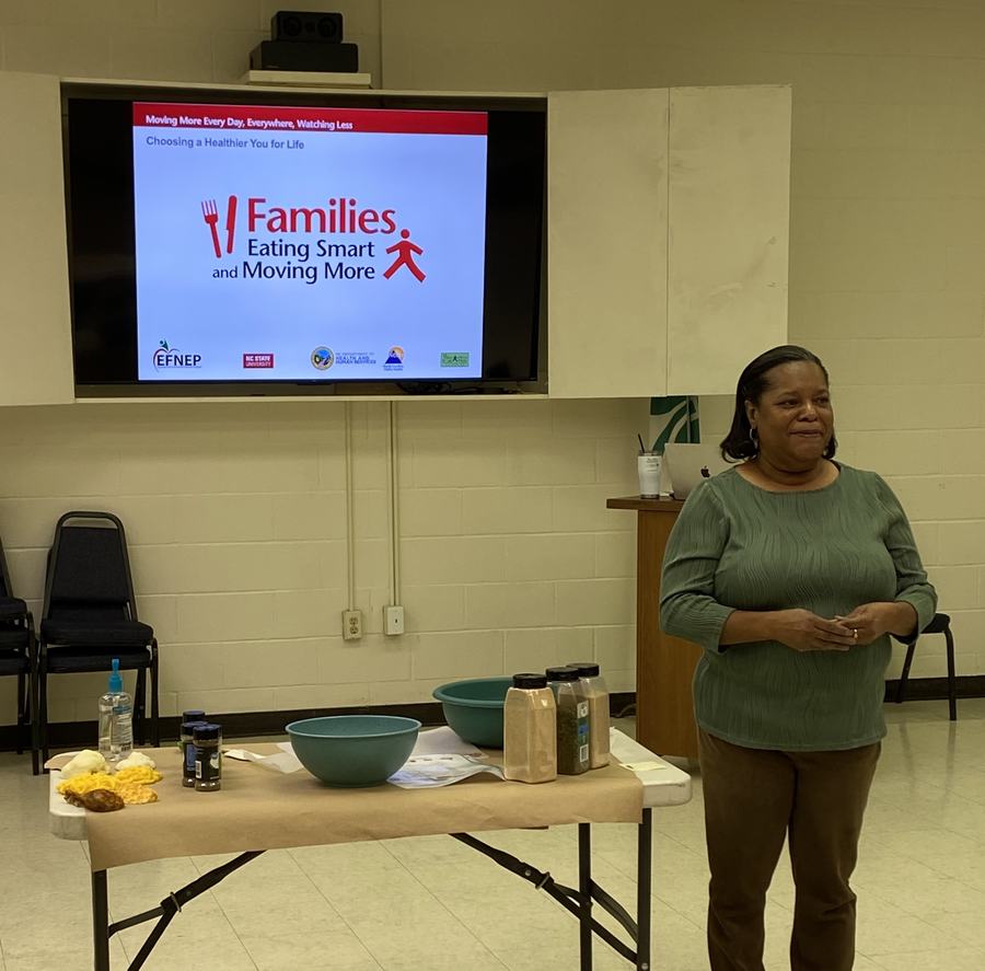 Della teaching lesson with powerpoint 