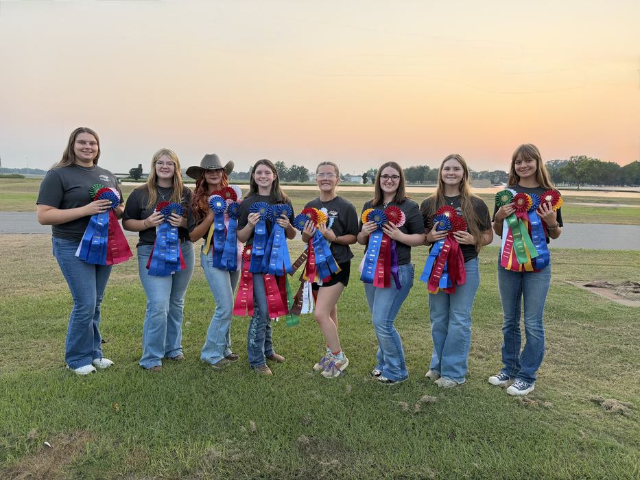 2026 Southern Regional Hippology Teams with their ribbons